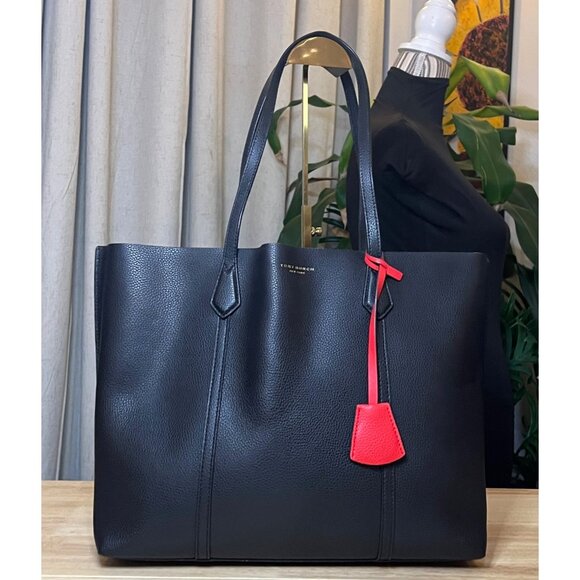 AUTHENTIC TORY BURCH BLACK PERRY SHOULDER BAG - Picture 2 of 11